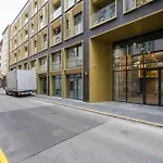Aron Apartment