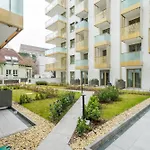 Aron Apartment